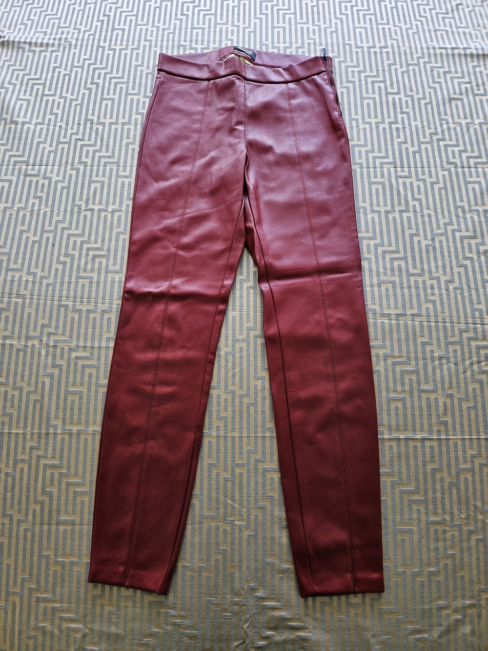 Zara Faux-Leather Slim Leg Pants in Deep Wine - Picture 1 of 5